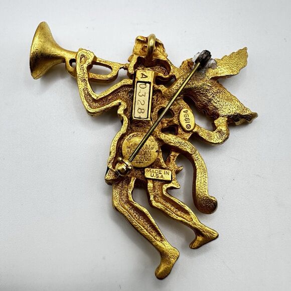 Vintage Museum of American Folk Art Angel Trumpeting Brooch Gold Tone Enamel - Picture 12 of 15